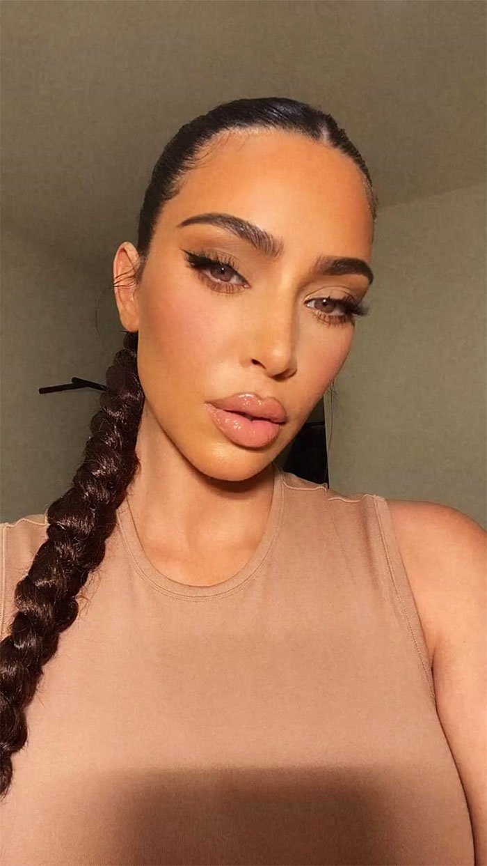 Cómo tener labios voluminosos al estilo de Kim Kardashian