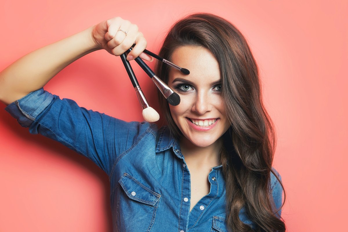 Retoques de maquillaje: 3 consejos para recuperar la forma perfecta