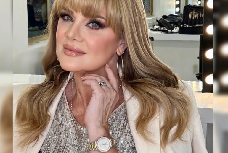 Erika Buenfil sorprende con un hermoso maquillaje